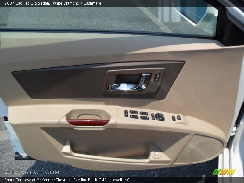 White Diamond / Cashmere 2007 Cadillac CTS Sedan