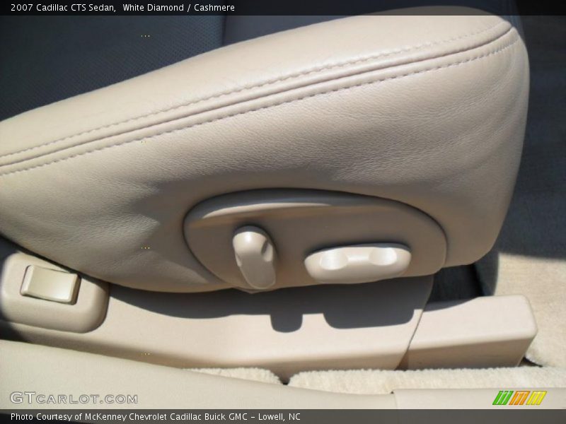 White Diamond / Cashmere 2007 Cadillac CTS Sedan