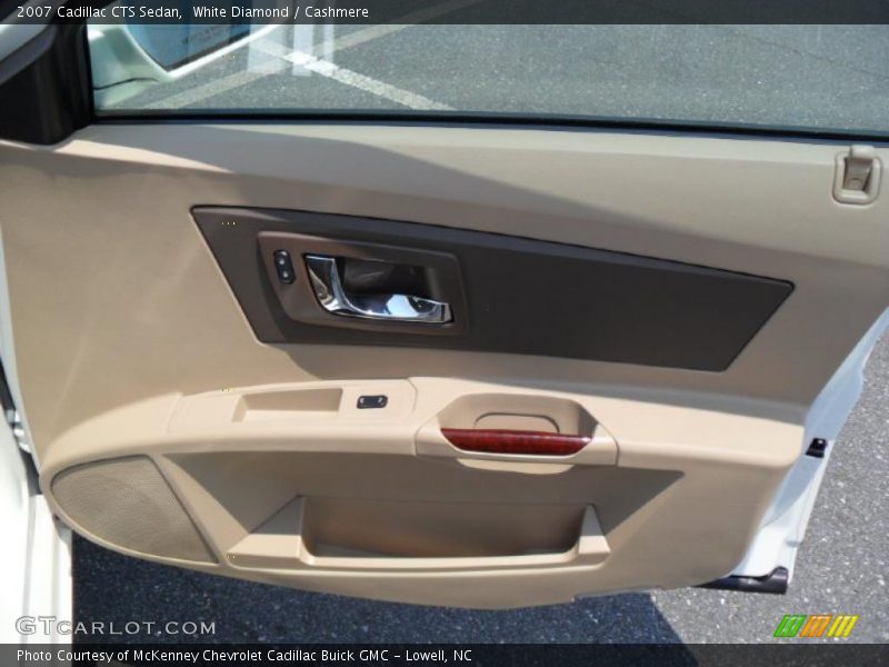 White Diamond / Cashmere 2007 Cadillac CTS Sedan