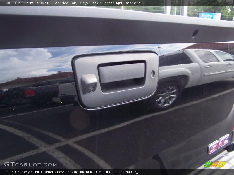 Onyx Black / Cocoa/Light Cashmere 2009 GMC Sierra 1500 SLT Extended Cab