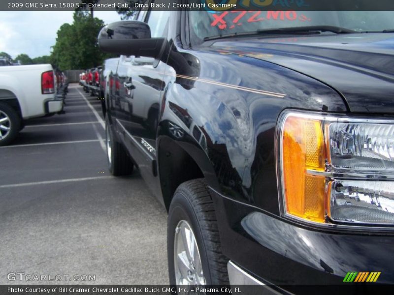 Onyx Black / Cocoa/Light Cashmere 2009 GMC Sierra 1500 SLT Extended Cab
