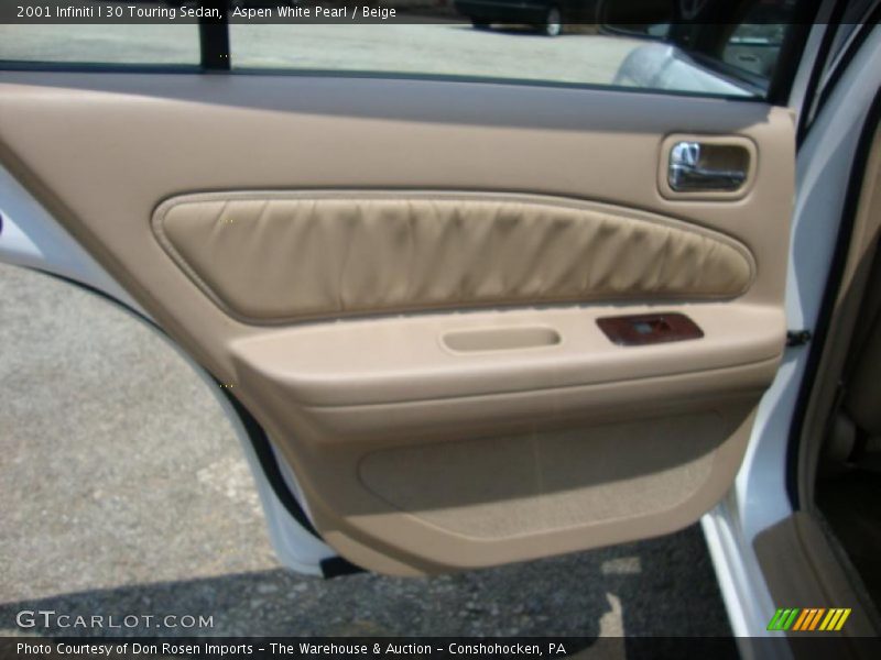 Aspen White Pearl / Beige 2001 Infiniti I 30 Touring Sedan