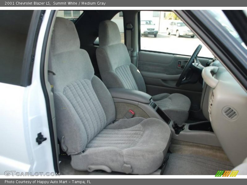 Summit White / Medium Gray 2001 Chevrolet Blazer LS