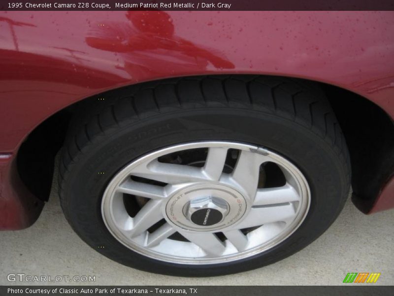 Medium Patriot Red Metallic / Dark Gray 1995 Chevrolet Camaro Z28 Coupe
