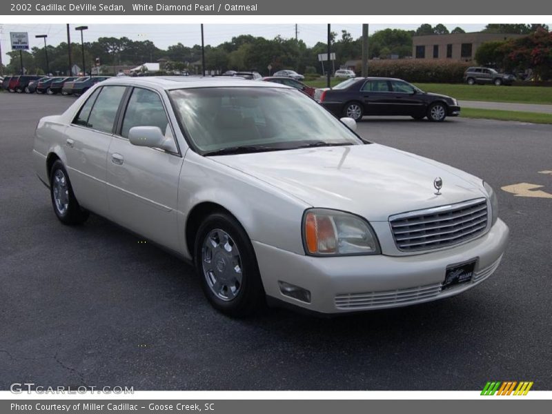 White Diamond Pearl / Oatmeal 2002 Cadillac DeVille Sedan