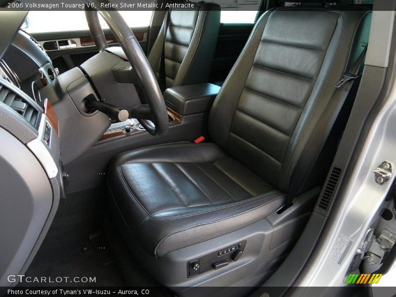 Reflex Silver Metallic / Anthracite 2006 Volkswagen Touareg V6