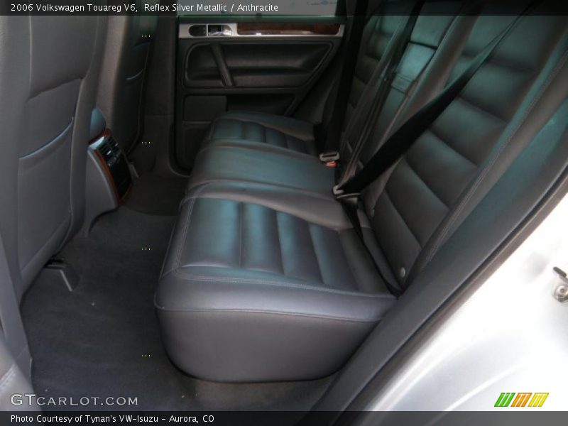 Reflex Silver Metallic / Anthracite 2006 Volkswagen Touareg V6