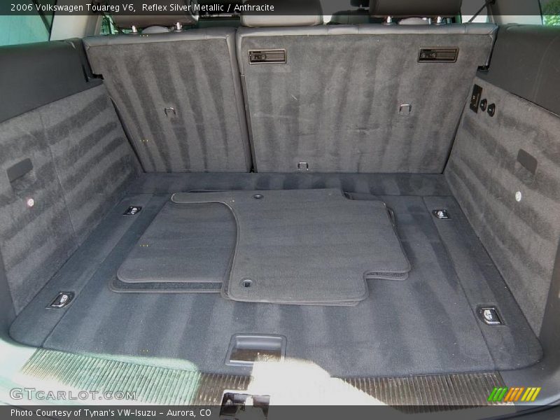 Reflex Silver Metallic / Anthracite 2006 Volkswagen Touareg V6