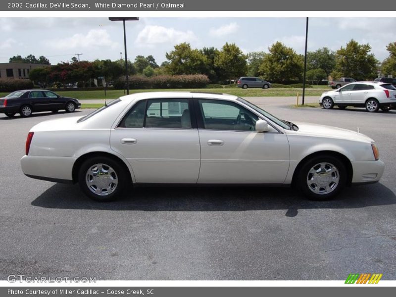 White Diamond Pearl / Oatmeal 2002 Cadillac DeVille Sedan