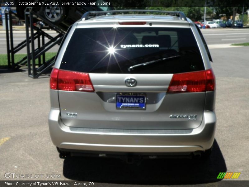 Silver Shadow Pearl / Stone 2005 Toyota Sienna XLE AWD