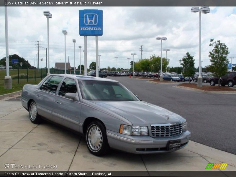 Silvermist Metallic / Pewter 1997 Cadillac DeVille Sedan