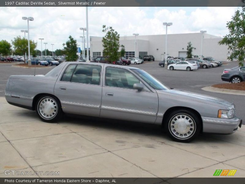Silvermist Metallic / Pewter 1997 Cadillac DeVille Sedan