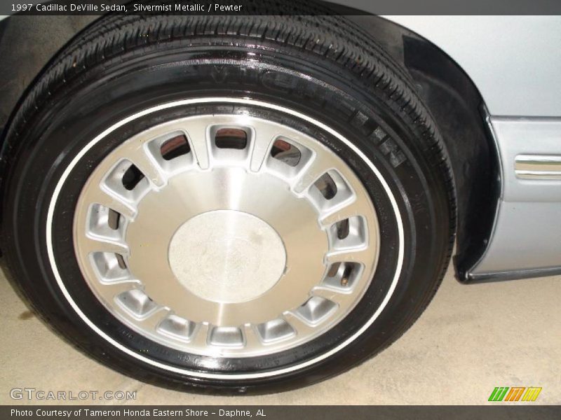 Silvermist Metallic / Pewter 1997 Cadillac DeVille Sedan