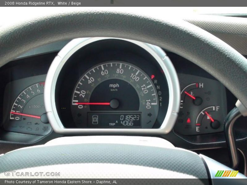 White / Beige 2008 Honda Ridgeline RTX