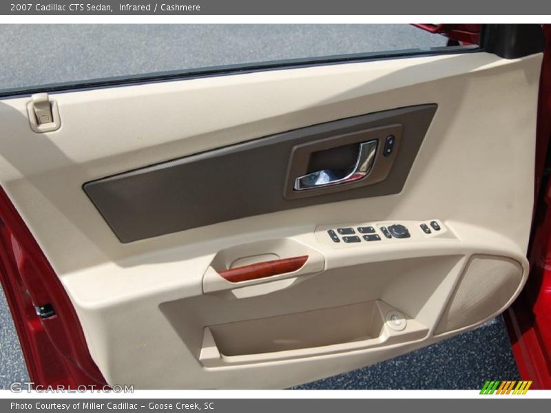 Infrared / Cashmere 2007 Cadillac CTS Sedan