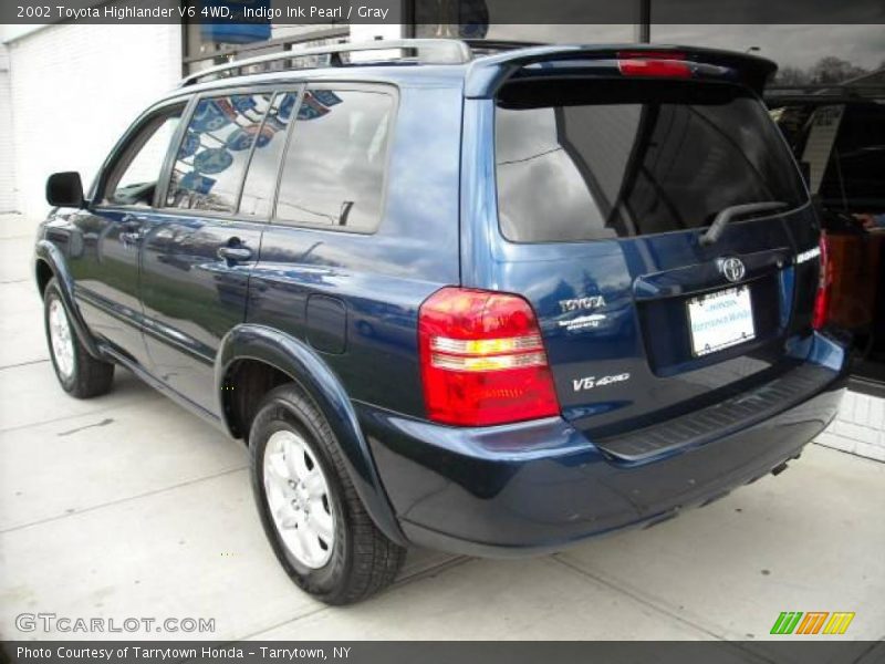 Indigo Ink Pearl / Gray 2002 Toyota Highlander V6 4WD
