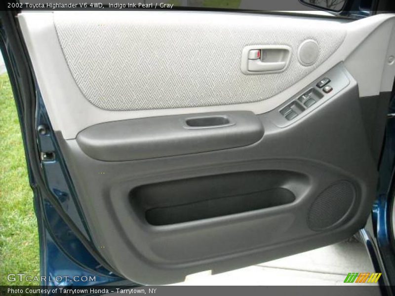 Indigo Ink Pearl / Gray 2002 Toyota Highlander V6 4WD