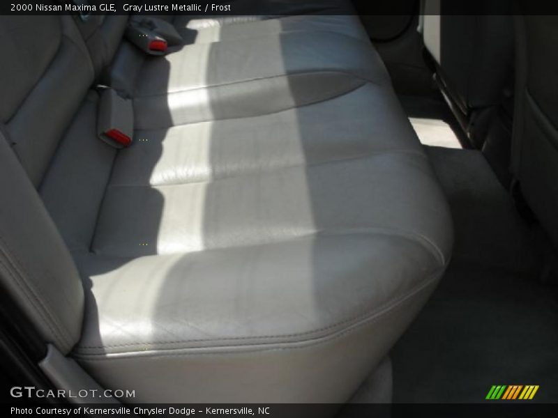 Gray Lustre Metallic / Frost 2000 Nissan Maxima GLE