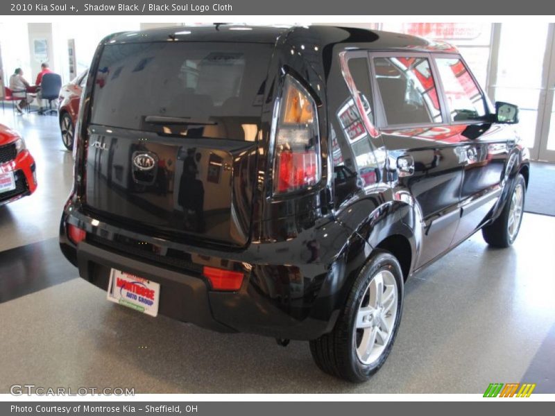 Shadow Black / Black Soul Logo Cloth 2010 Kia Soul +