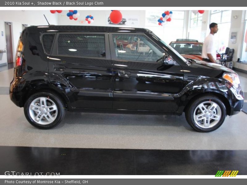Shadow Black / Black Soul Logo Cloth 2010 Kia Soul +