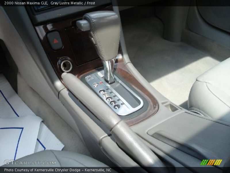 Gray Lustre Metallic / Frost 2000 Nissan Maxima GLE