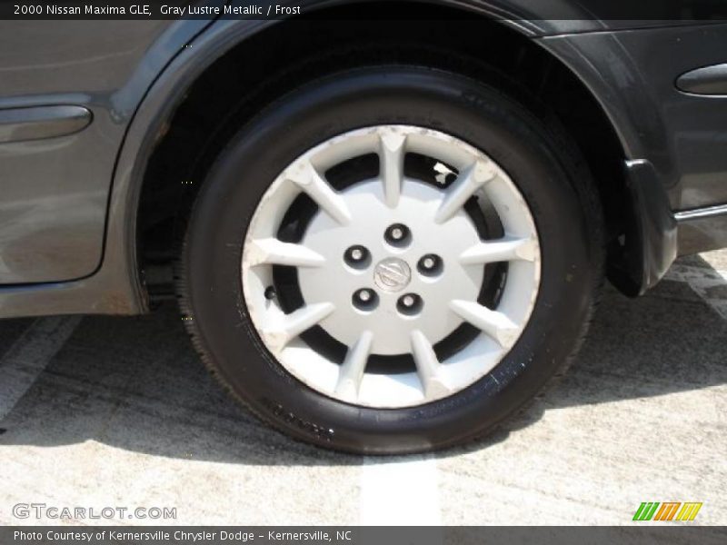 Gray Lustre Metallic / Frost 2000 Nissan Maxima GLE