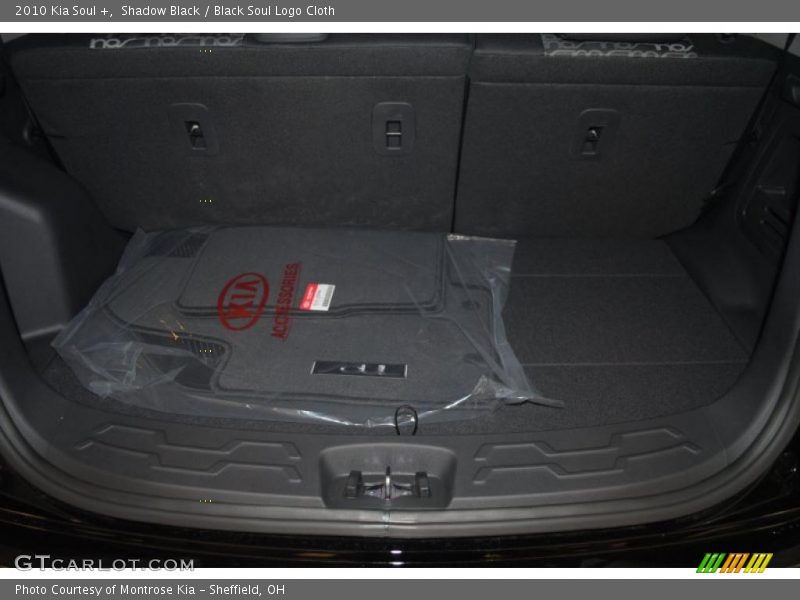Shadow Black / Black Soul Logo Cloth 2010 Kia Soul +