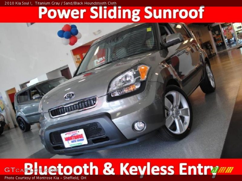 Titanium Gray / Sand/Black Houndstooth Cloth 2010 Kia Soul !