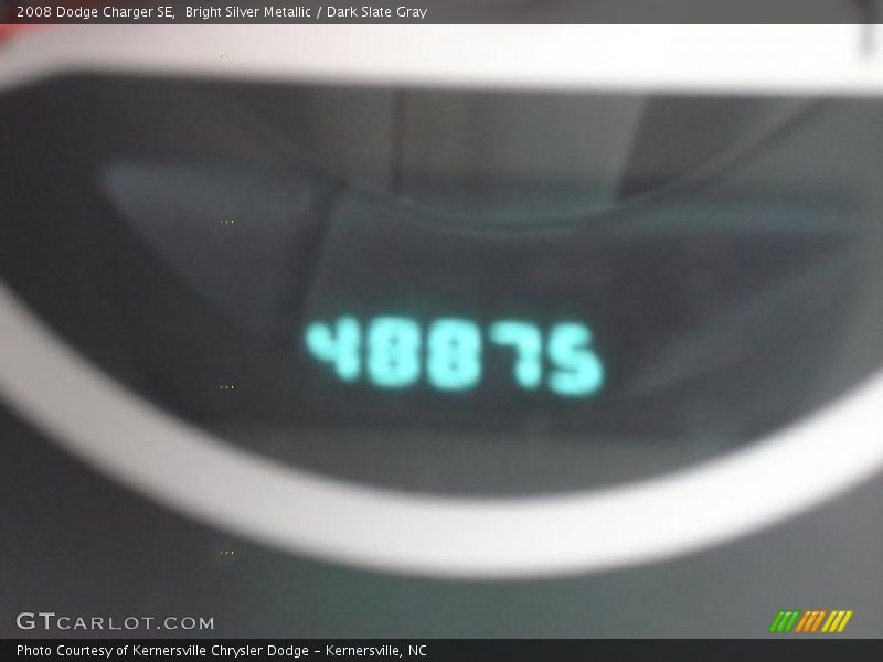 Bright Silver Metallic / Dark Slate Gray 2008 Dodge Charger SE