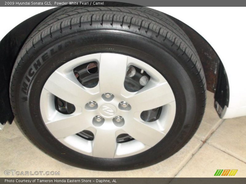 Powder White Pearl / Camel 2009 Hyundai Sonata GLS