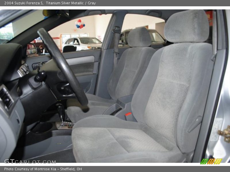 Titanium Silver Metallic / Gray 2004 Suzuki Forenza S