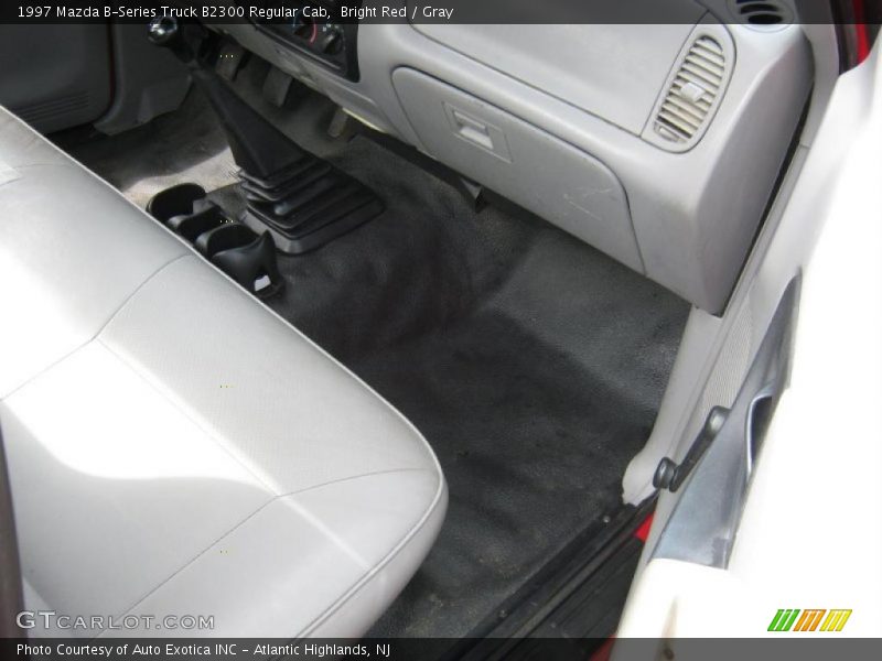 Bright Red / Gray 1997 Mazda B-Series Truck B2300 Regular Cab
