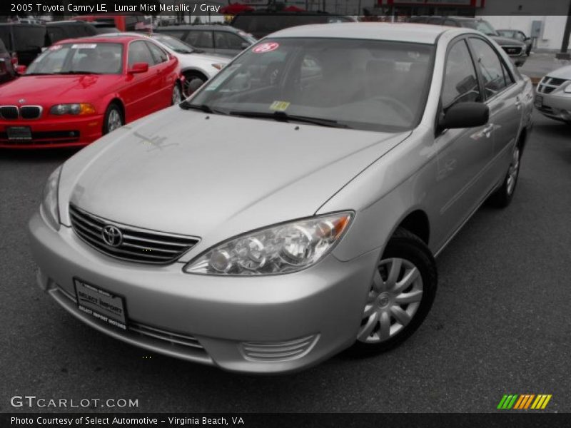 Lunar Mist Metallic / Gray 2005 Toyota Camry LE