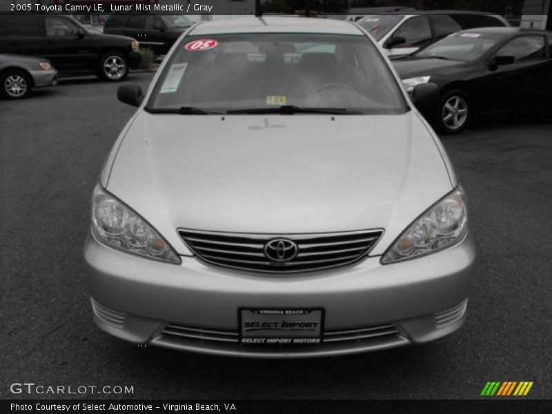 Lunar Mist Metallic / Gray 2005 Toyota Camry LE