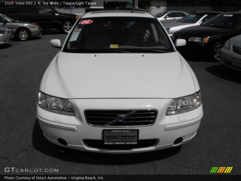 Ice White / Taupe/Light Taupe 2005 Volvo S60 2.4