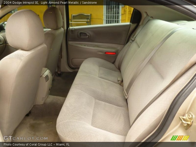 Light Almond Pearl Metallic / Sandstone 2004 Dodge Intrepid SE