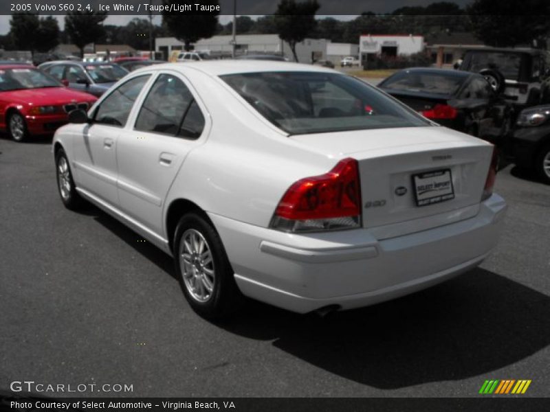 Ice White / Taupe/Light Taupe 2005 Volvo S60 2.4