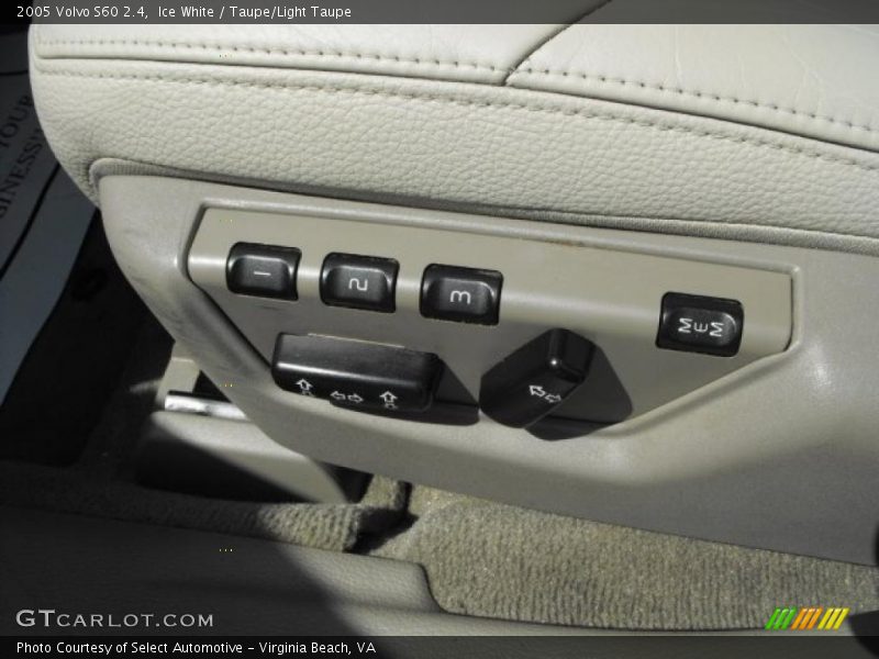 Ice White / Taupe/Light Taupe 2005 Volvo S60 2.4
