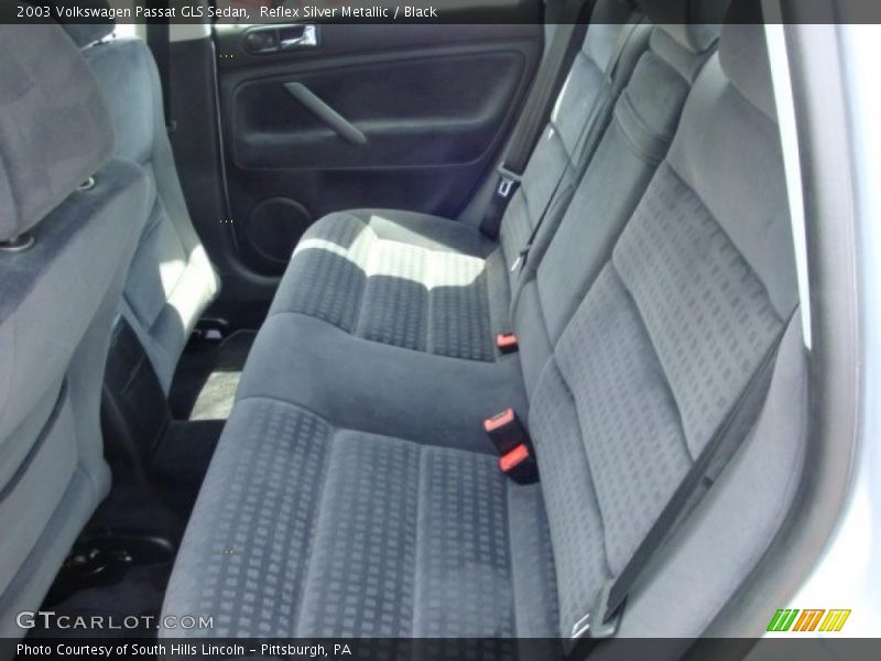 Reflex Silver Metallic / Black 2003 Volkswagen Passat GLS Sedan