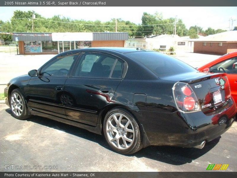 Super Black / Charcoal/Red 2005 Nissan Altima 3.5 SE-R