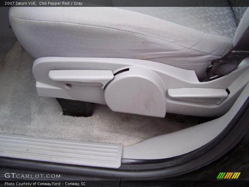 Chili Pepper Red / Gray 2007 Saturn VUE