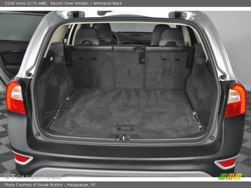 Electric Silver Metallic / Anthracite Black 2008 Volvo XC70 AWD