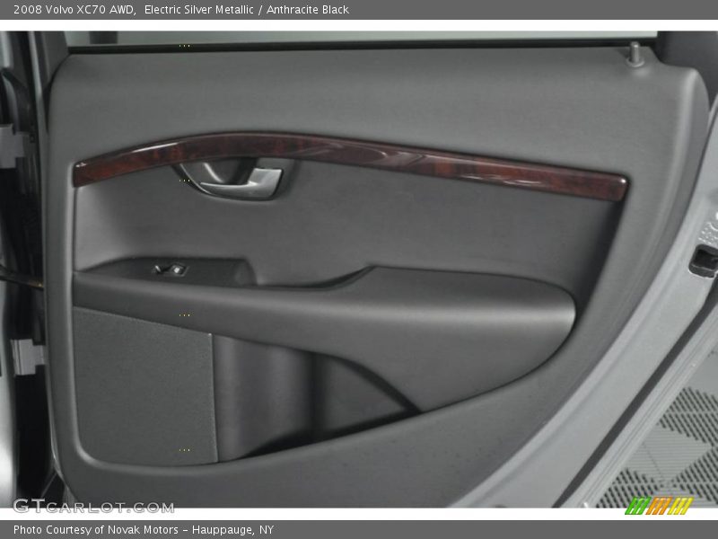 Electric Silver Metallic / Anthracite Black 2008 Volvo XC70 AWD