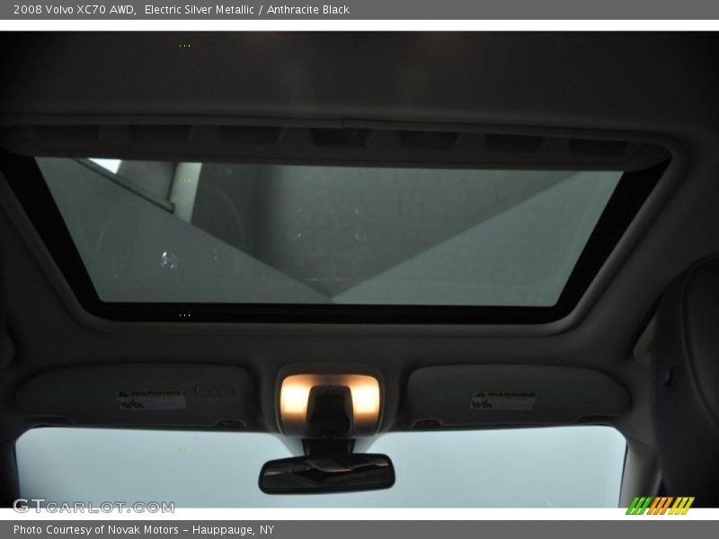 Electric Silver Metallic / Anthracite Black 2008 Volvo XC70 AWD