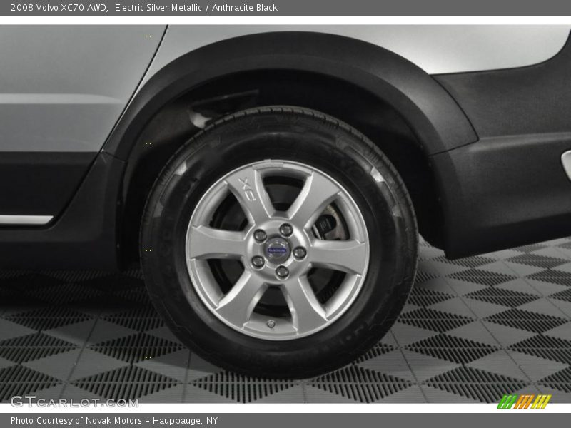 Electric Silver Metallic / Anthracite Black 2008 Volvo XC70 AWD