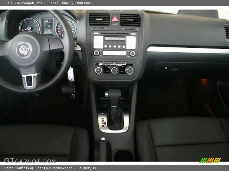 Black / Titan Black 2010 Volkswagen Jetta SE Sedan
