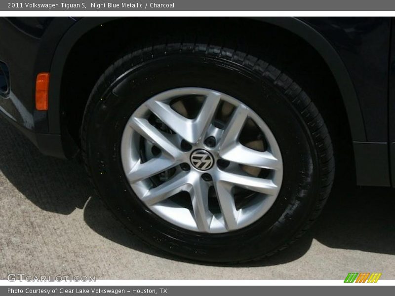 Night Blue Metallic / Charcoal 2011 Volkswagen Tiguan S