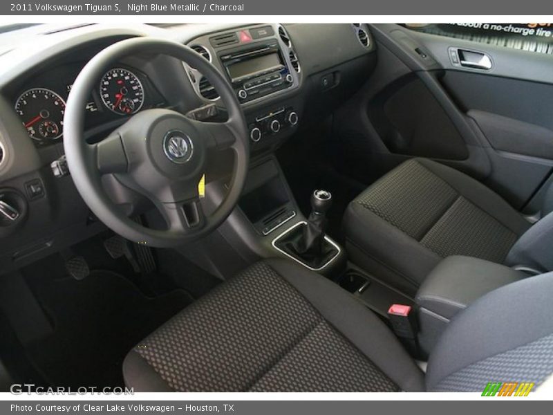 Night Blue Metallic / Charcoal 2011 Volkswagen Tiguan S