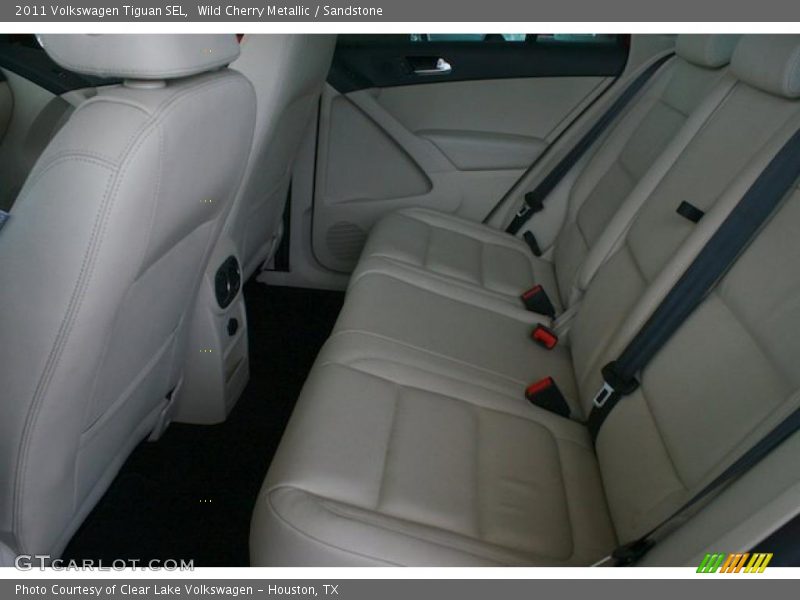 Wild Cherry Metallic / Sandstone 2011 Volkswagen Tiguan SEL