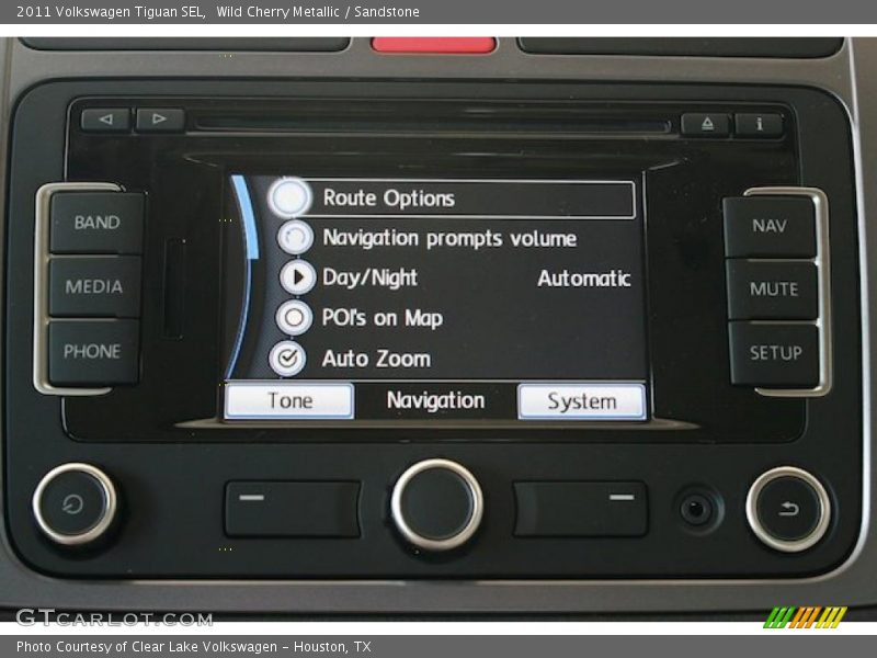 Wild Cherry Metallic / Sandstone 2011 Volkswagen Tiguan SEL
